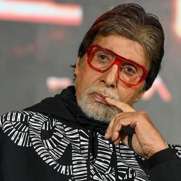 Amitabh Bachchan Recalls Early Career Struggles With Height and Appearance