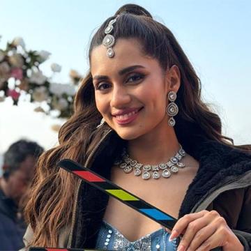 Anushka Luhar Discusses Her Hindi Feature Film Debut in Tum Mere Ho