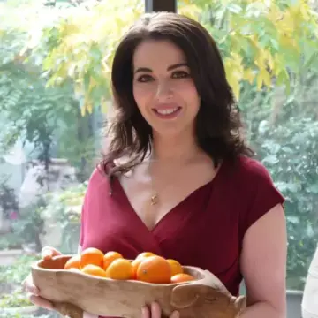Nigella Lawson Joins Season 17 of the Great British Baking Show