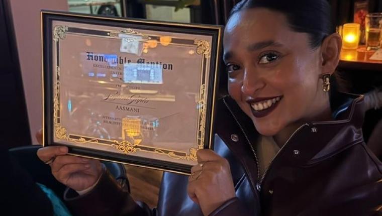 Sayani Gupta Wins IFFSA South Asian Screen Excellence Award on Her Birthday