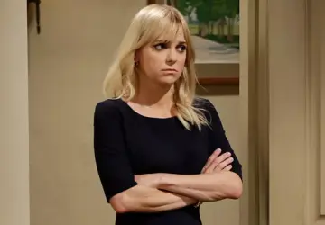 Anna Faris Responds to Chuck Lorre's Memoir Claims Regarding Her Exit From 'Mom'