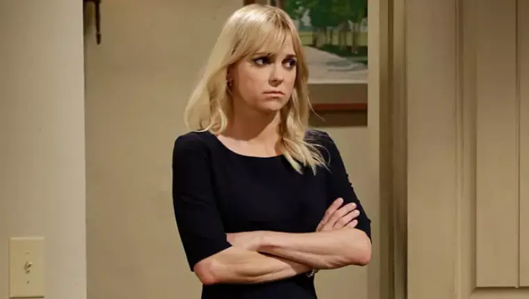 Anna Faris Responds to Chuck Lorre's Memoir Claims Regarding Her Exit From 'Mom'