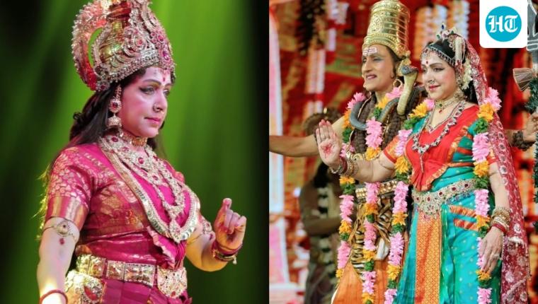 Hema Malini Performs as Goddess Durga in Hyderabad for Navratri