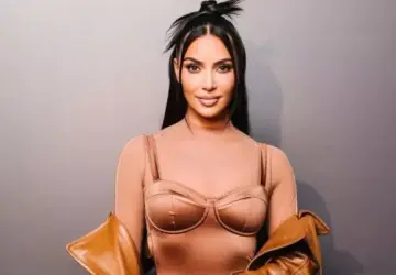 Kim Kardashian Signs Fan's Hermes Birkin Bag During Shanghai Event