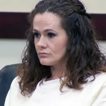 Christa Pike Walking in Hospital Room Following Failed Execution, Lawyer Says