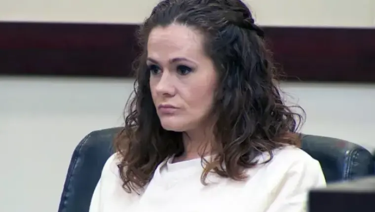 Christa Pike Walking in Hospital Room Following Failed Execution, Lawyer Says