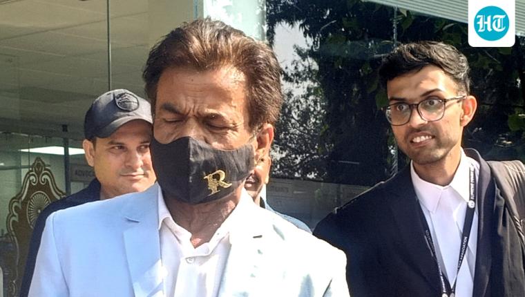 Supreme Court Issues Stern Warning to Rajpal Yadav and Directs Him to Deposit Rs 2 Crore