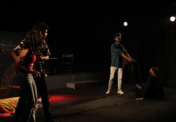 Ek Khoon Sau Baatein: Story, Writer, Director, and Production Details