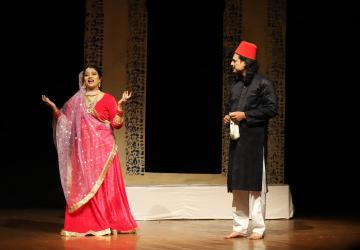 Nazeernama: Exploring Life Philosophy and Poetry Through Theatre