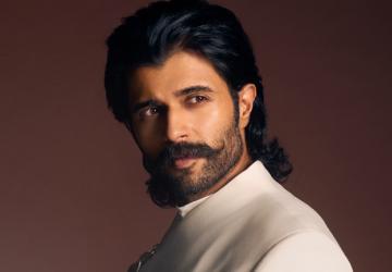 Vijay Deverakonda Discusses Wedding Privacy with Rashmika Mandanna on Koffee With Karan 9