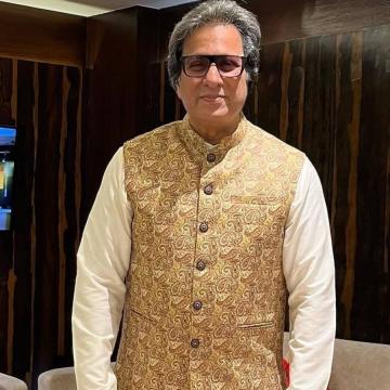 Talat Aziz and Family Injured in Fire at Mumbai Residence