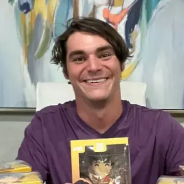 Breaking Bad Actor RJ Mitte Dies at 34