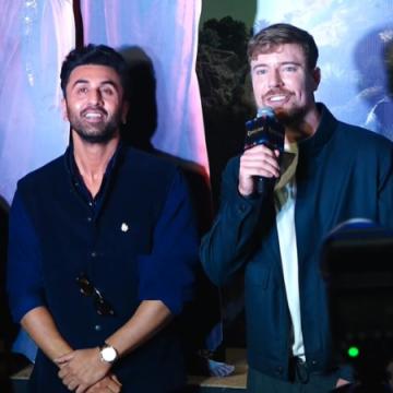 Ranbhir Kapoor Teaches MrBeast to Say 'Jai Shri Ram' at Mumbai Ramayana Event