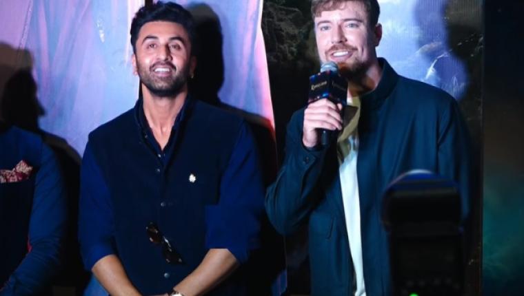 Ranbhir Kapoor Teaches MrBeast to Say 'Jai Shri Ram' at Mumbai Ramayana Event