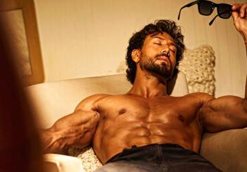 Tiger Shroff Showcases Six-Second Physical Transformation on Instagram