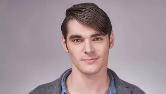 Breaking Bad Star RJ Mitte Dies at 34