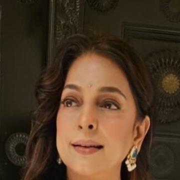 Juhi Chawla Recalls Nana Patekar's Iconic Presence