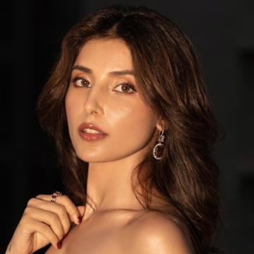 Harshita Gaur Discusses Her Journey and Jitendra Kumar Replacing Vikrant Massey in Film
