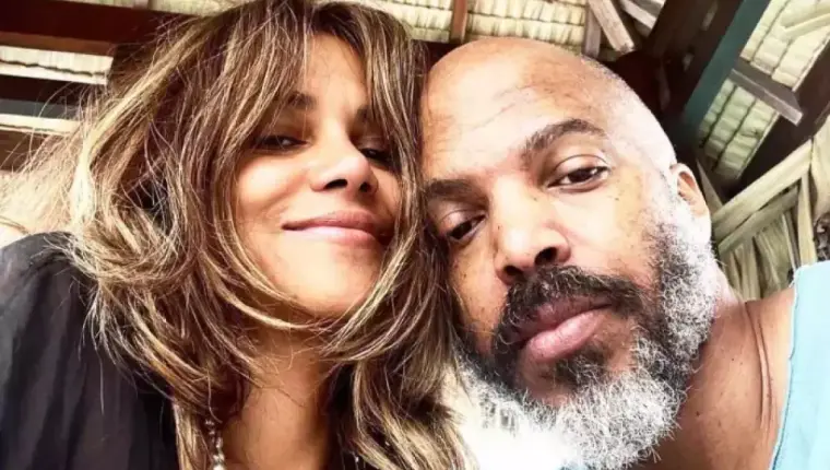 Halle Berry Reveals Engagement to Grammy-Winning Musician Van Hunt