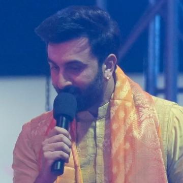 Ranbir Kapoor Apologizes for Dussehra Speech Slip and Quotes Rockstar Song in Chennai