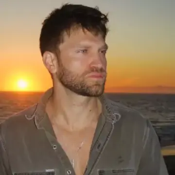 Keegan Allen Robbed at Gunpoint in Hollywood