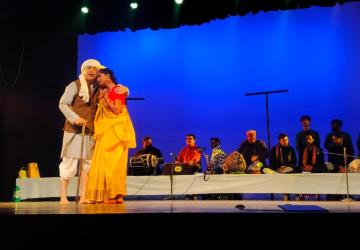 Khul Rah Gail Khidki Ke Ago Pala: Play Details and Production Information