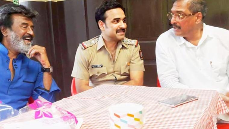 Pankaj Tripathi Pays Tribute to Nana Patekar, Calling It 'The End of an Era'
