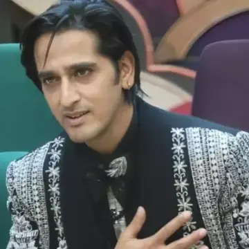 Qazi Touqeer's Uncle Discusses His 20-Year Struggle After Winning Fame Gurukul