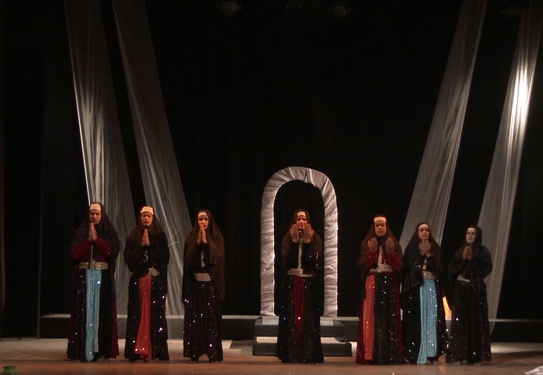 Aka Nundun Brings Kashmiri Folk Narrative and Opera to the Modern Stage