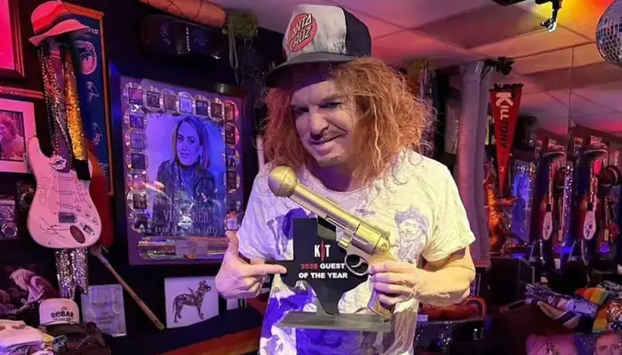 Carrot Top's 911 Call Surfaces Following Hospitalization
