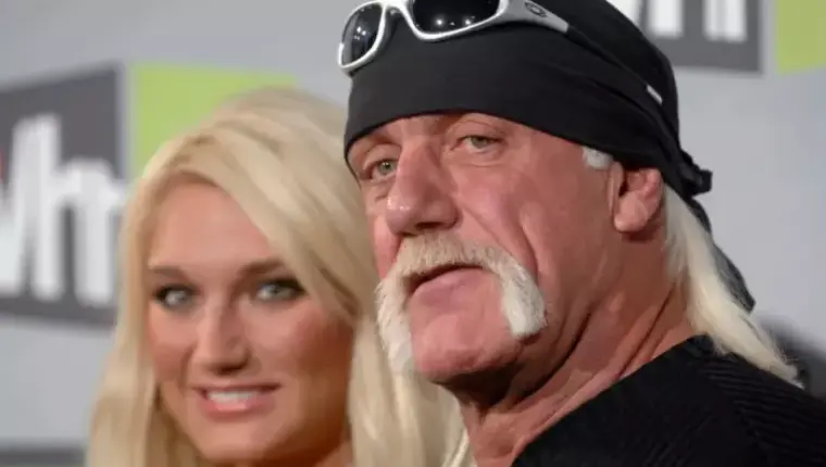 Brooke Hogan's Reaction After Finding Out About Father Hulk Hogan