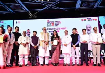 विचार: गांव से ग्लोबल तक नारी शक्ति