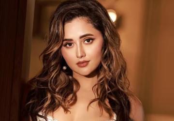 Rashami Desai Discusses Her Television Return and Career Challenges