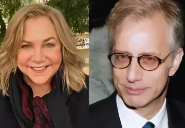 Kathleen Turner and Jay Weiss Divorced After Nearly 23 Years