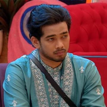 Bigg Boss 20: ScoutOp's Friend Questions Salman Khan's Criticism and Accuses Makers of Targeting Him