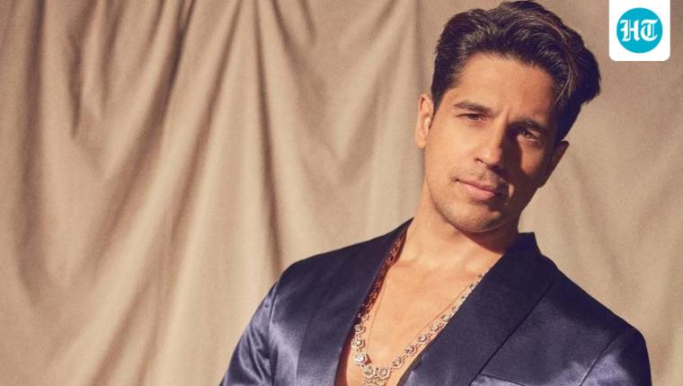 Sidharth Malhotra Injures Leg and Shares Photo in Medical Walking Boot