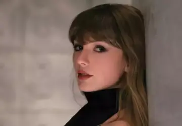 Taylor Swift Premieres 'Patient Zero' Music Video at MTV VMAs 2026