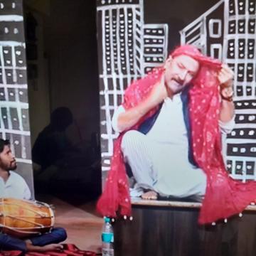 Hum Bihar Mein Chunav Ladh Rahe Hain: A Satirical Solo Play Exploring Indian Politics