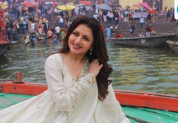 Bhagyashree Recalls How She Maintained Her Mehendi After Marrying Himalay Dassani in 1990