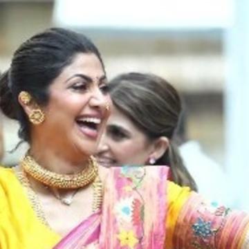Shilpa Shetty Kundra Reacts to Video of Her Viral Dance at Bappa's Farewell