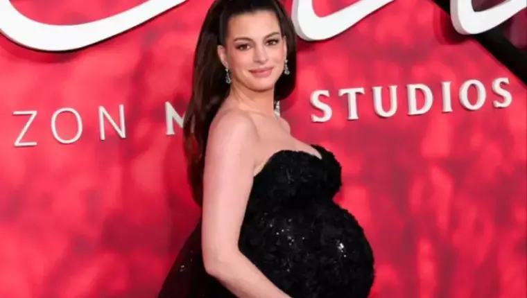 Anne Hathaway Debuts Baby Bump at Verity Premiere