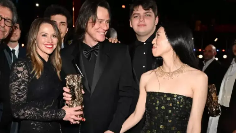 Jim Carrey Marries Min Ah