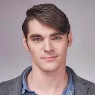 Neighbor Recalls Moments Before RJ Mitte Was Found Dead at His Home