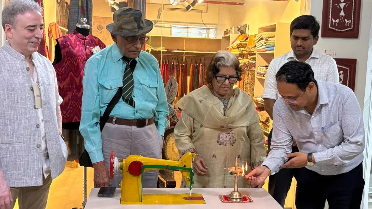 लखनऊ में पेज्ली ने नया फ्लैगशिप बुटीक खोला, पारंपरिक वस्त्रों की मिलेगी रेंज