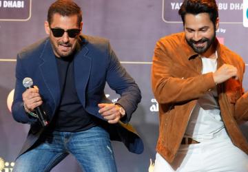 Salman Khan Breaks Into a Jig and Interacts with Celebrities at IIFA 2027 Event