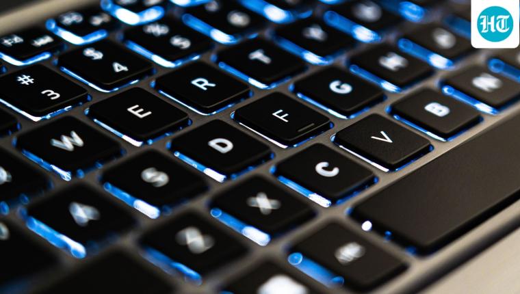 Why the F and J Keys on Your Keyboard Have Tiny Bumps