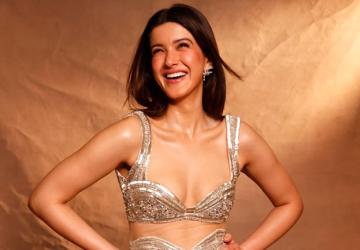 Shanaya Kapoor Shines on the Runway for OBLIQUE