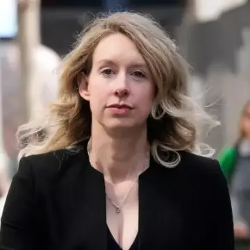 Elizabeth Holmes Barred From Contacting Victims Upon Prison Release