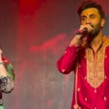 Ranbir Kapoor Visits Mumbai Durga Puja Pandal and Meets Ayan Mukerji