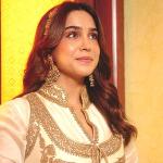 Sharvari Channels Classic Bollywood Heroine in Yeh Prem Mol Liya